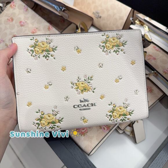 NWT COACH CAQ27 Slim Crossbody Bag with Floral Print Pebble Leather Chalk Multi